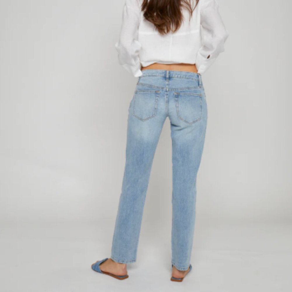 Oliver Logan Lowrise Chester Slim Straight in Classic Worn Indigo - Picture 2 of 4
